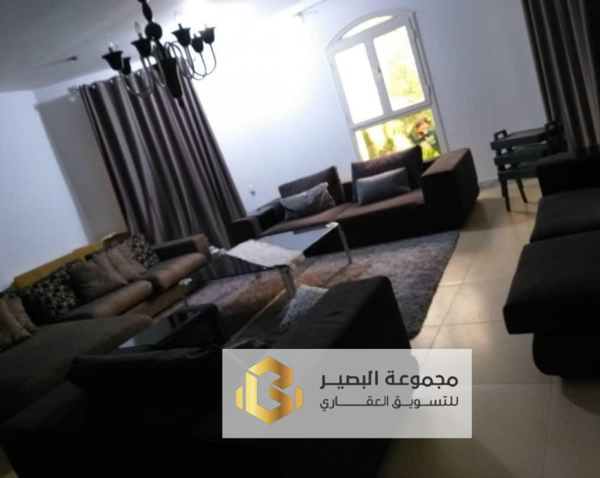 V007 فيلا سكنية خدميه في حي لبنان